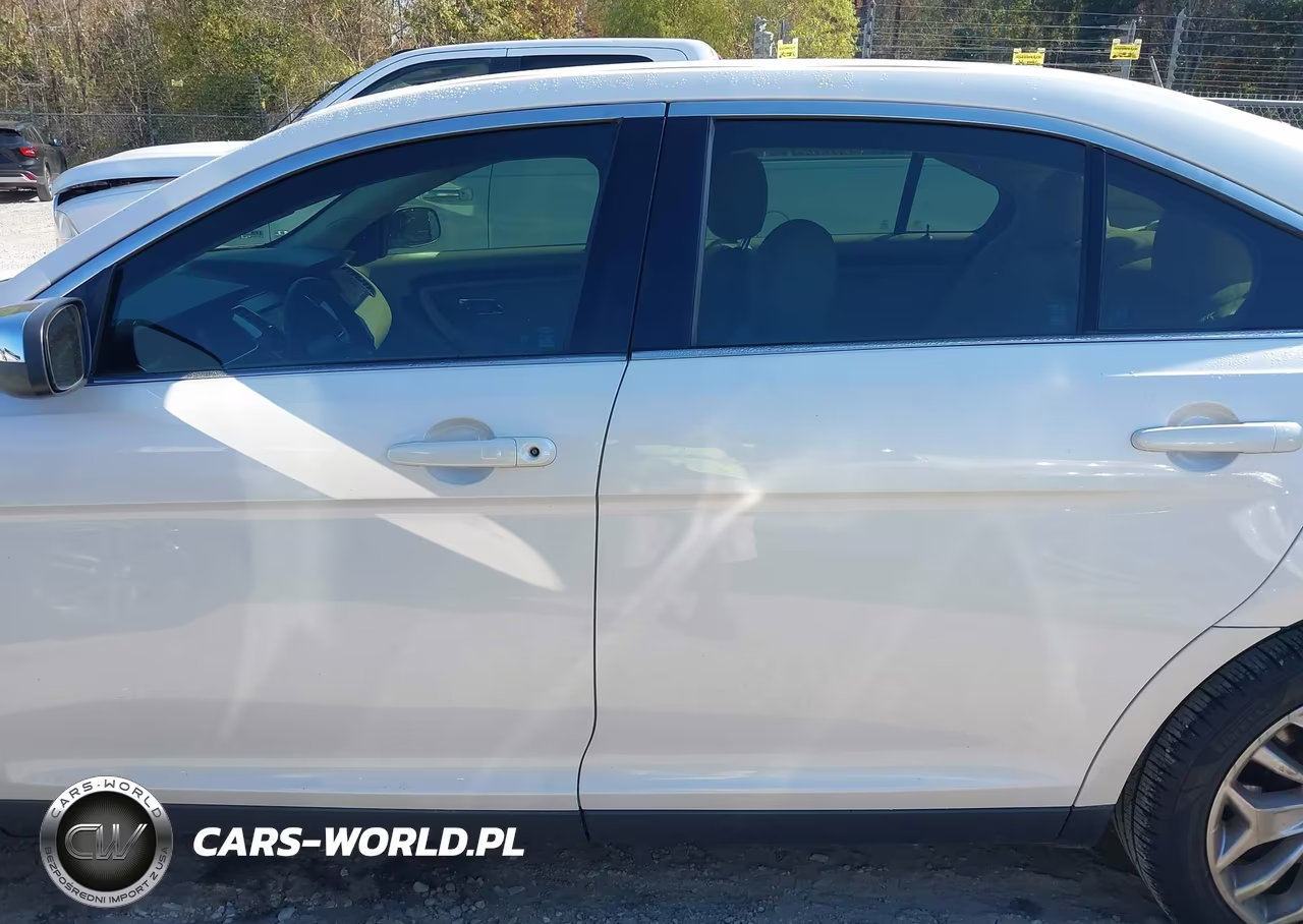 2019 Ford Taurus Limited VIN:1FAHP2F84KG118494 - 14