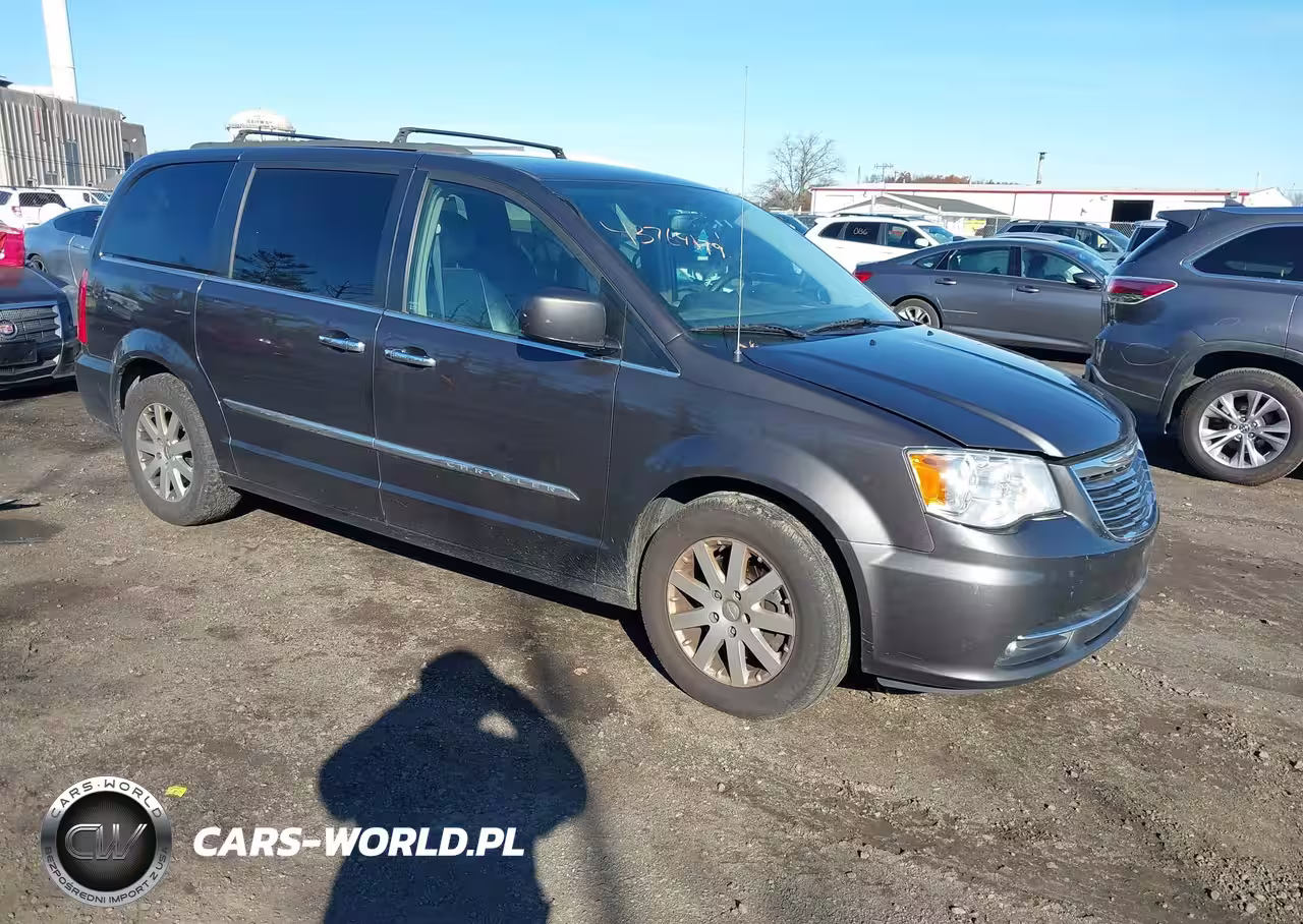 2015 Chrysler Town & Country Touring
