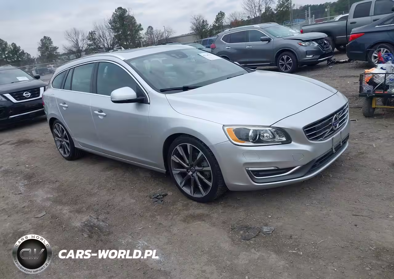 2015 Volvo V60 T5 Platinum