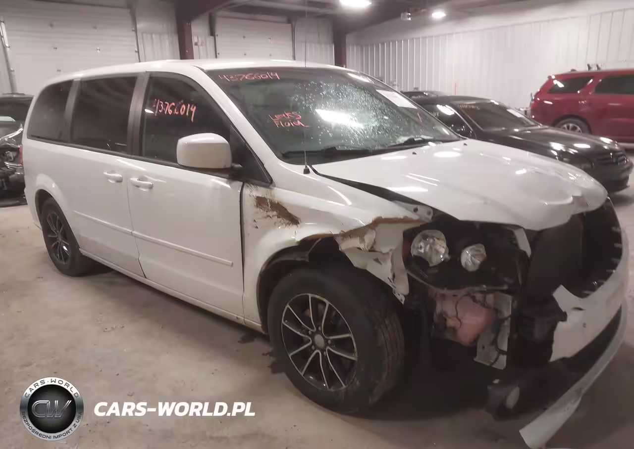 2015 Dodge Grand Caravan R-T