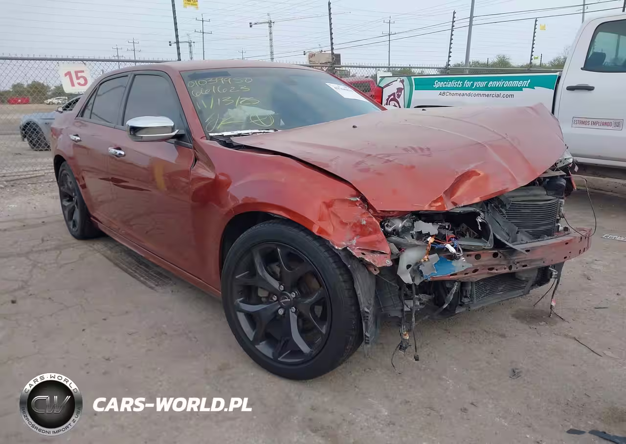 2021 Chrysler 300 Touring L