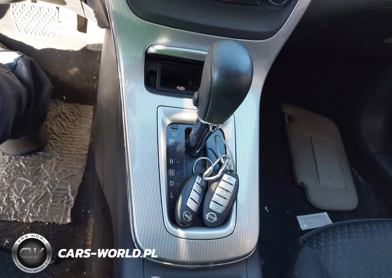 2015 Nissan Sentra Sr VIN:3N1AB7AP8FY362713 - 11