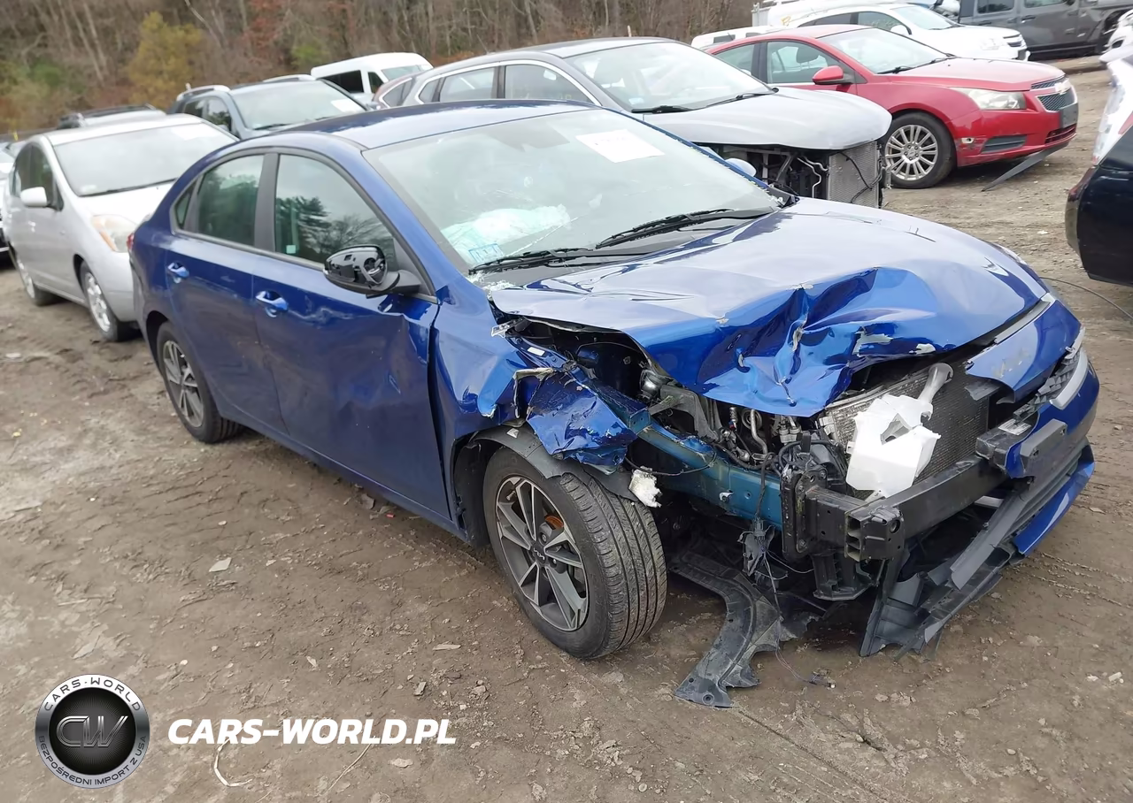 2023 Kia Forte Lxs