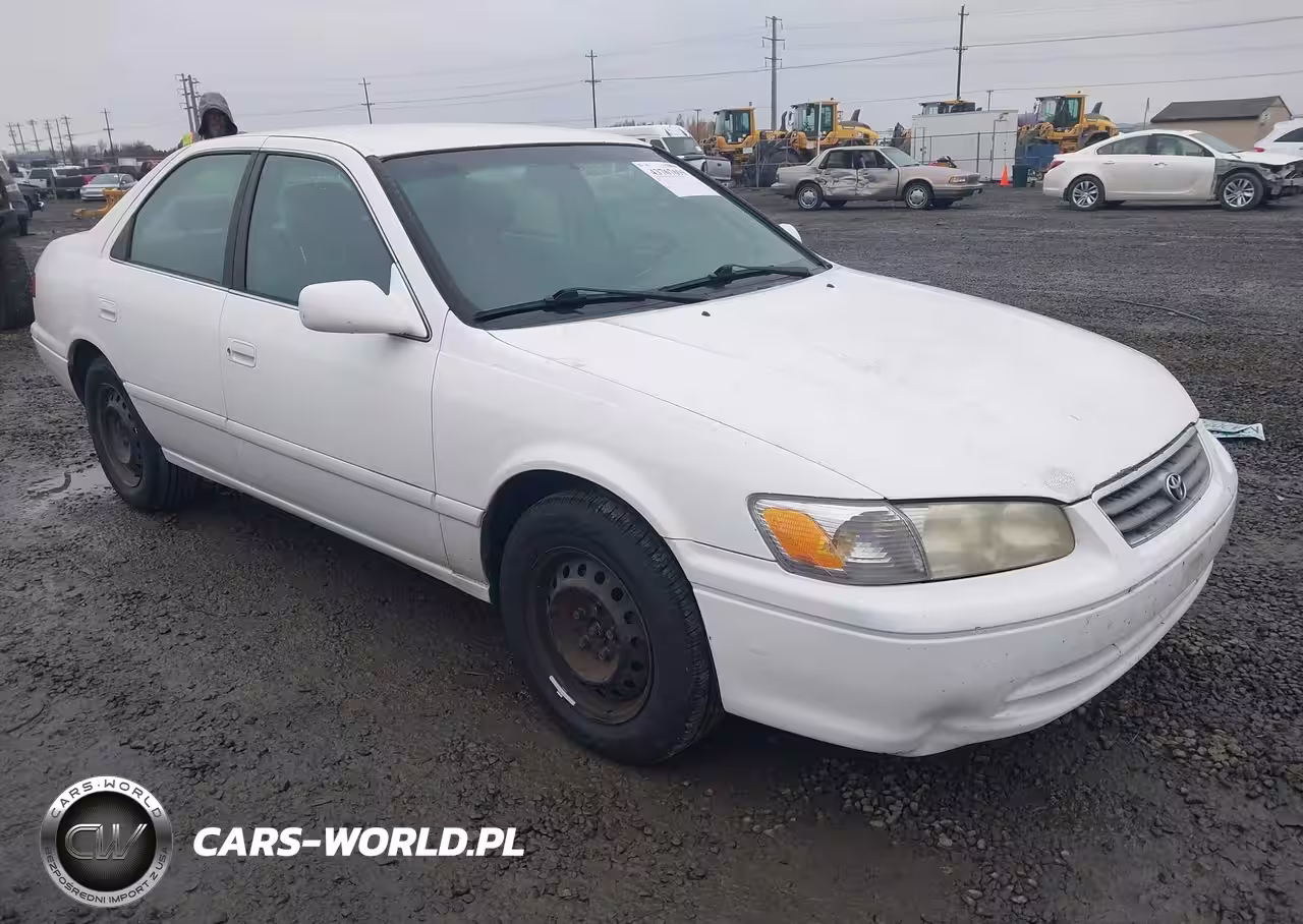 2000 Toyota Camry Le V6