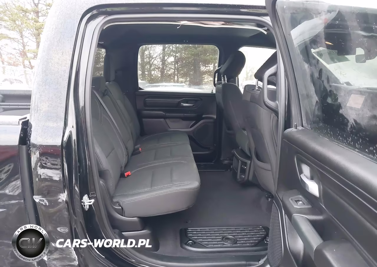 2025 Ram 1500 Tradesman 4X4 5'7 Box VIN:1C6RRFGG4SN678105 - 8