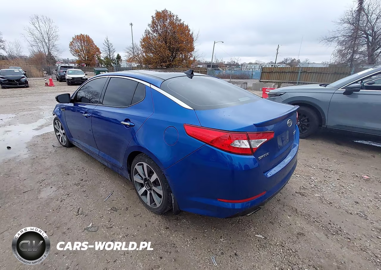 2011 Kia Optima Sx VIN:KNAGR4A63B5122921 - 3
