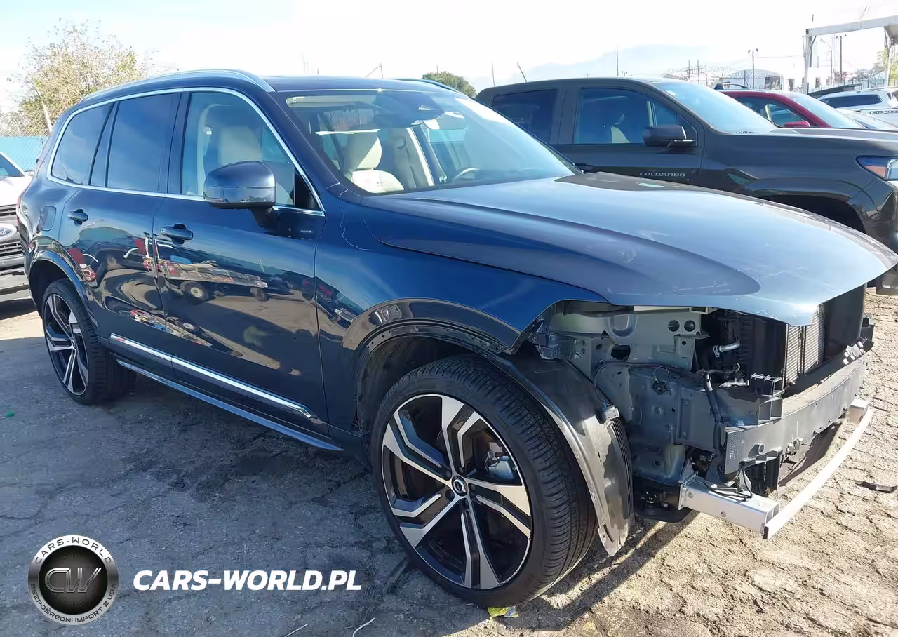 2025 Volvo Xc90 B6 Ultra