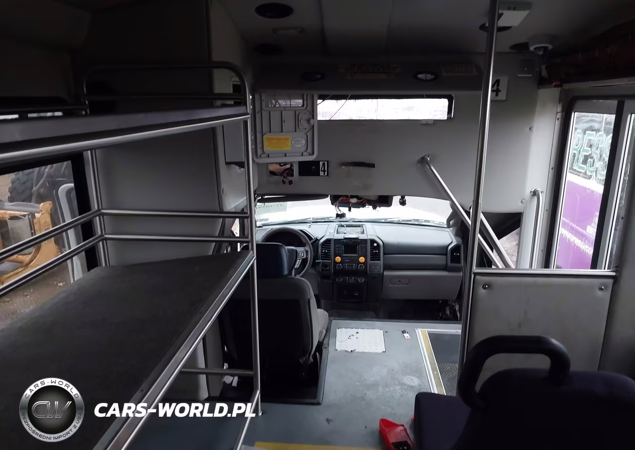 2019 Ford F-550 Chassis Xl VIN:1FDAF5GY2KEC92599 - 7