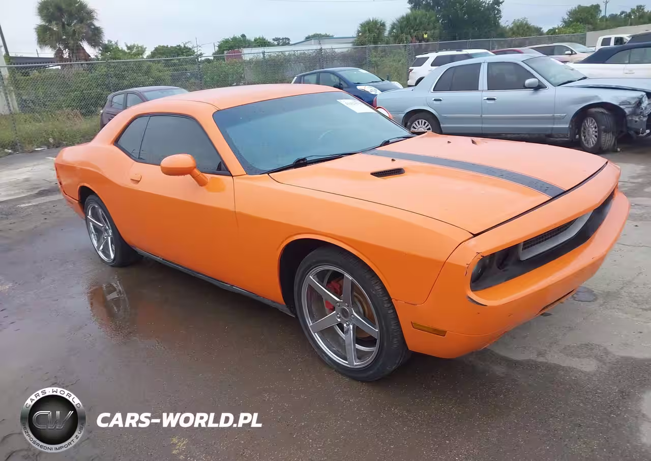 2012 Dodge Challenger Sxt