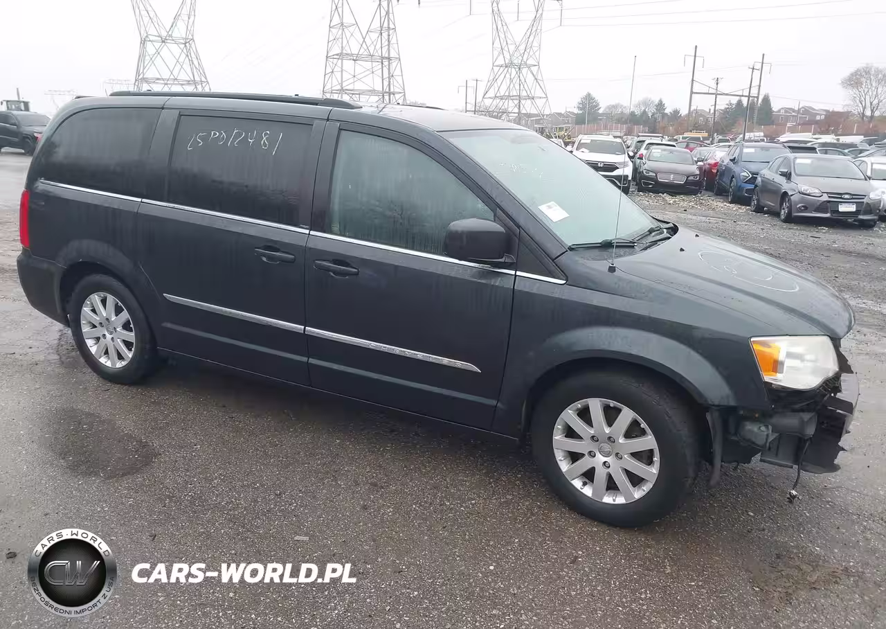 2014 Chrysler Town & Country Touring