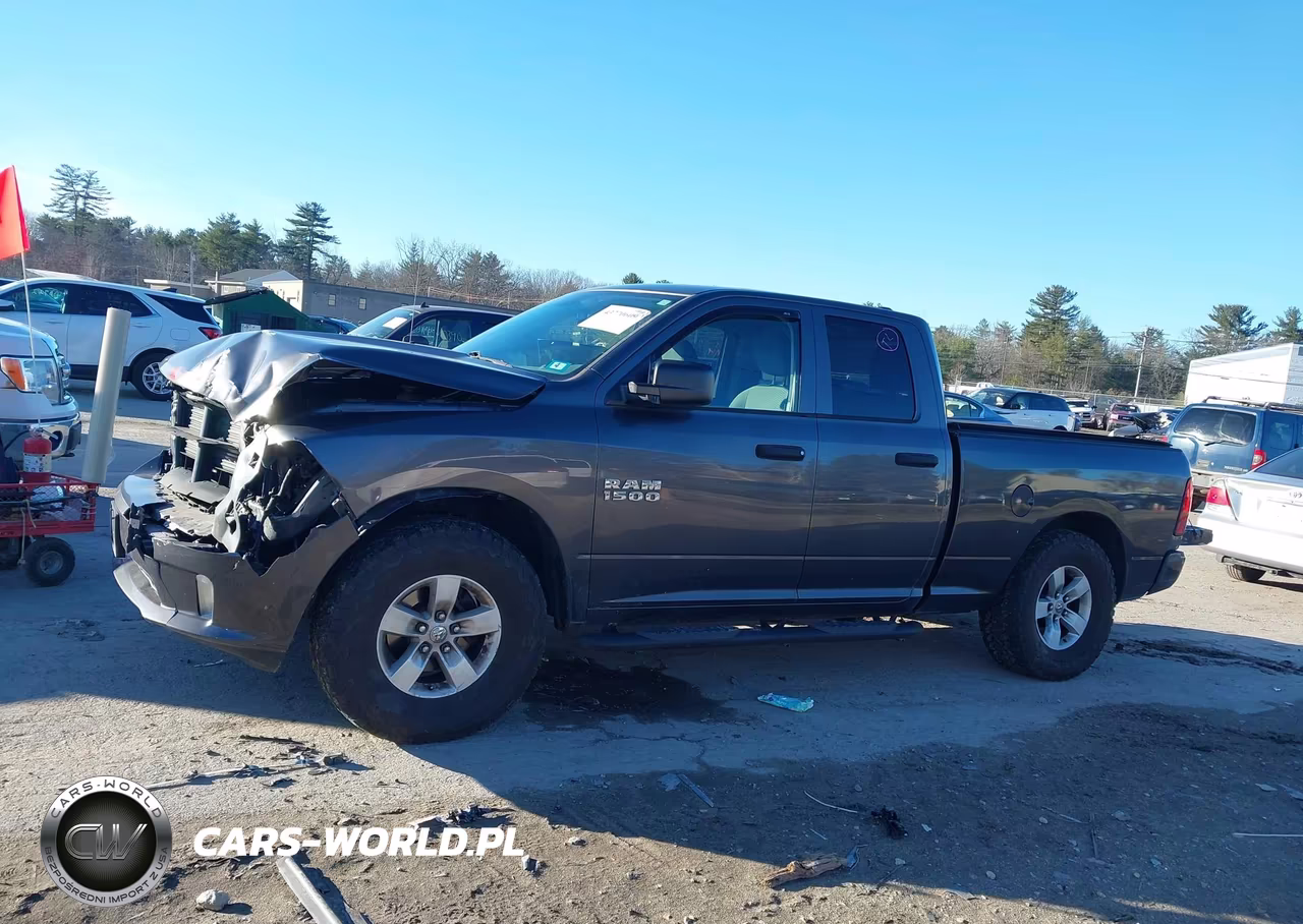 2017 Ram 1500 Express 4X4 6'4 Box VIN:1C6RR7FG3HS682177 - 14