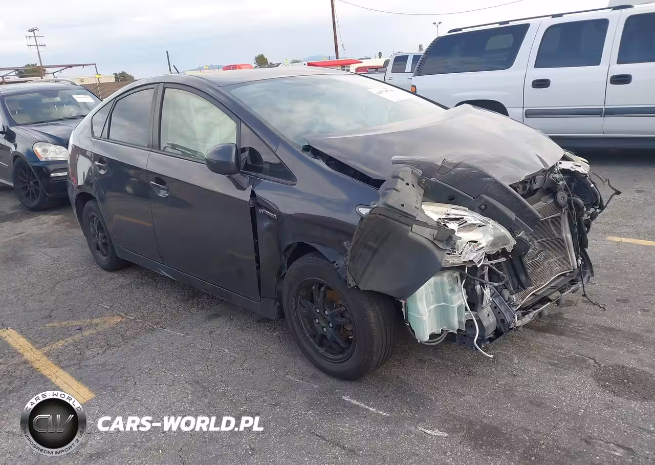 2014 Toyota Prius Two