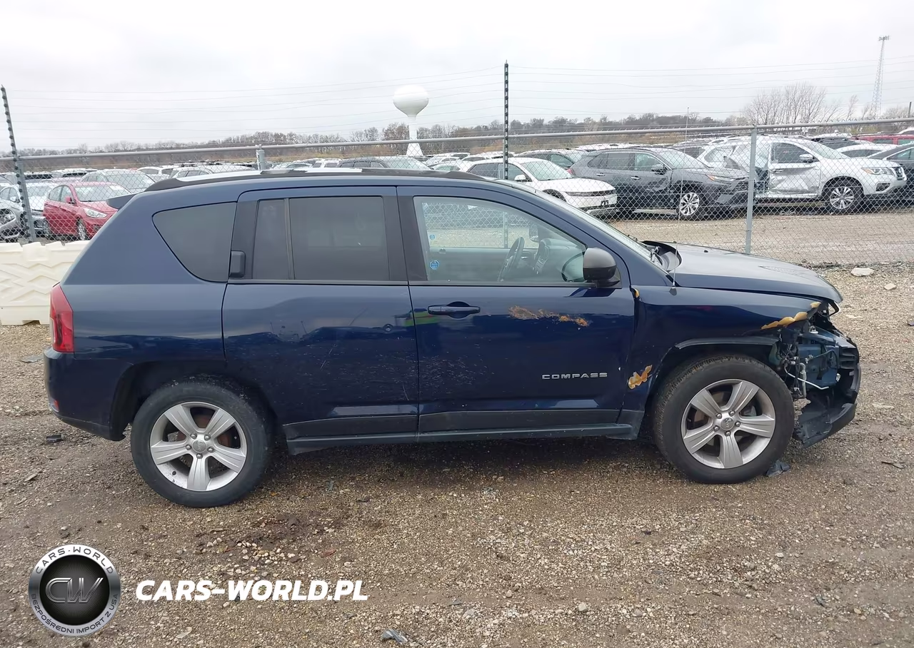 2016 Jeep Compass Sport VIN:1C4NJCBA0GD611661 - 13