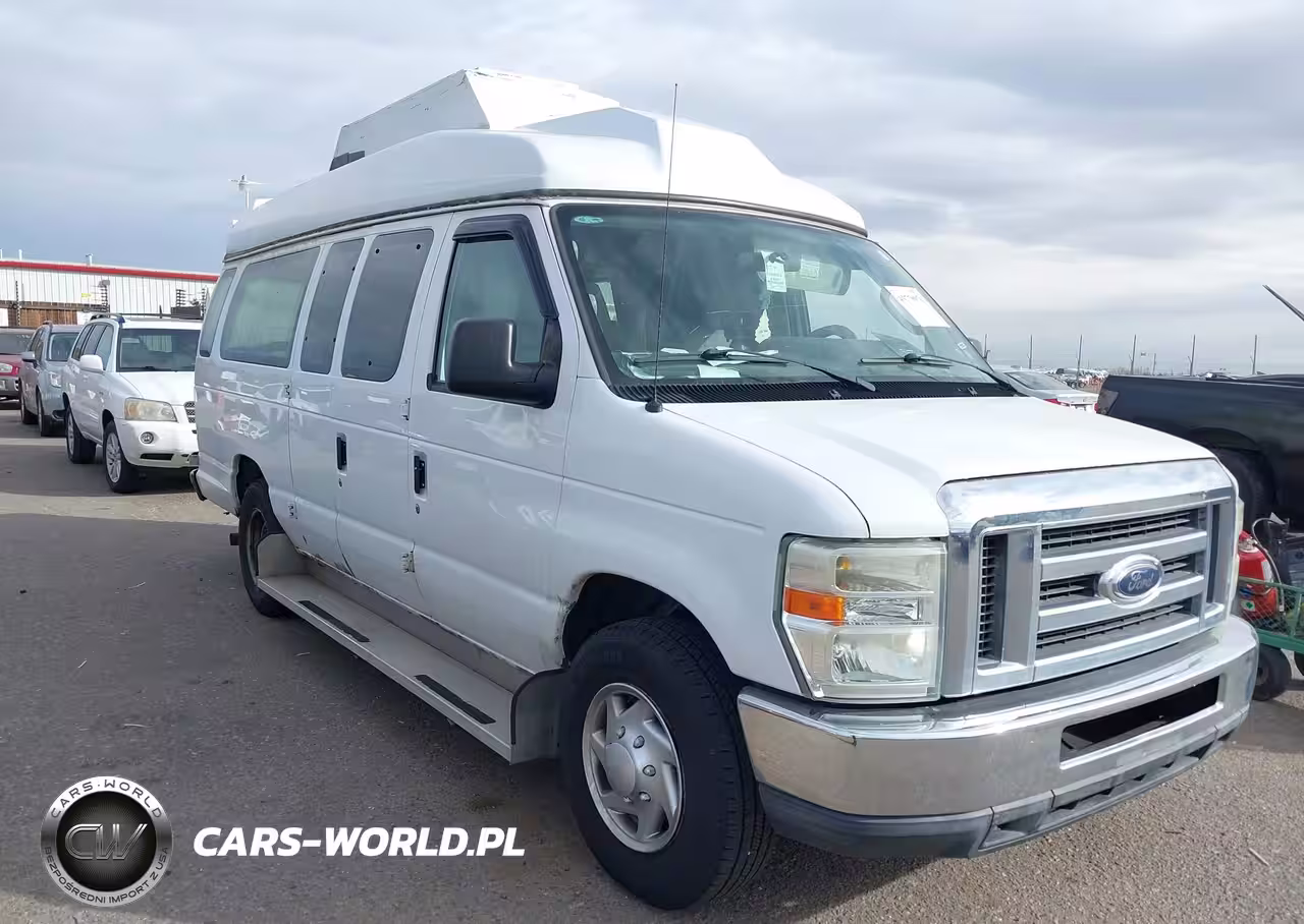 2011 Ford E-350 Super Duty Xlt