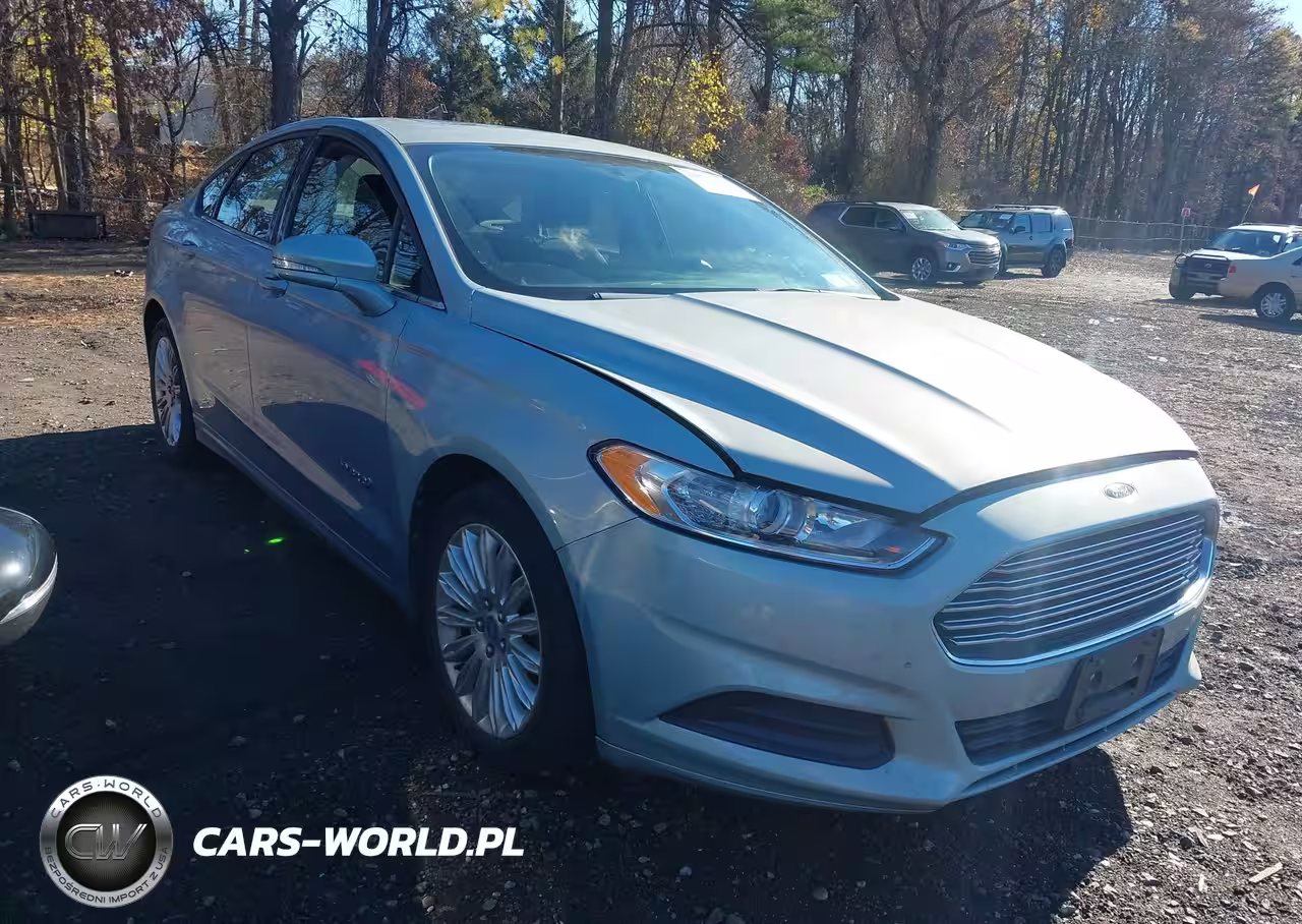 2013 Ford Fusion Hybrid Se