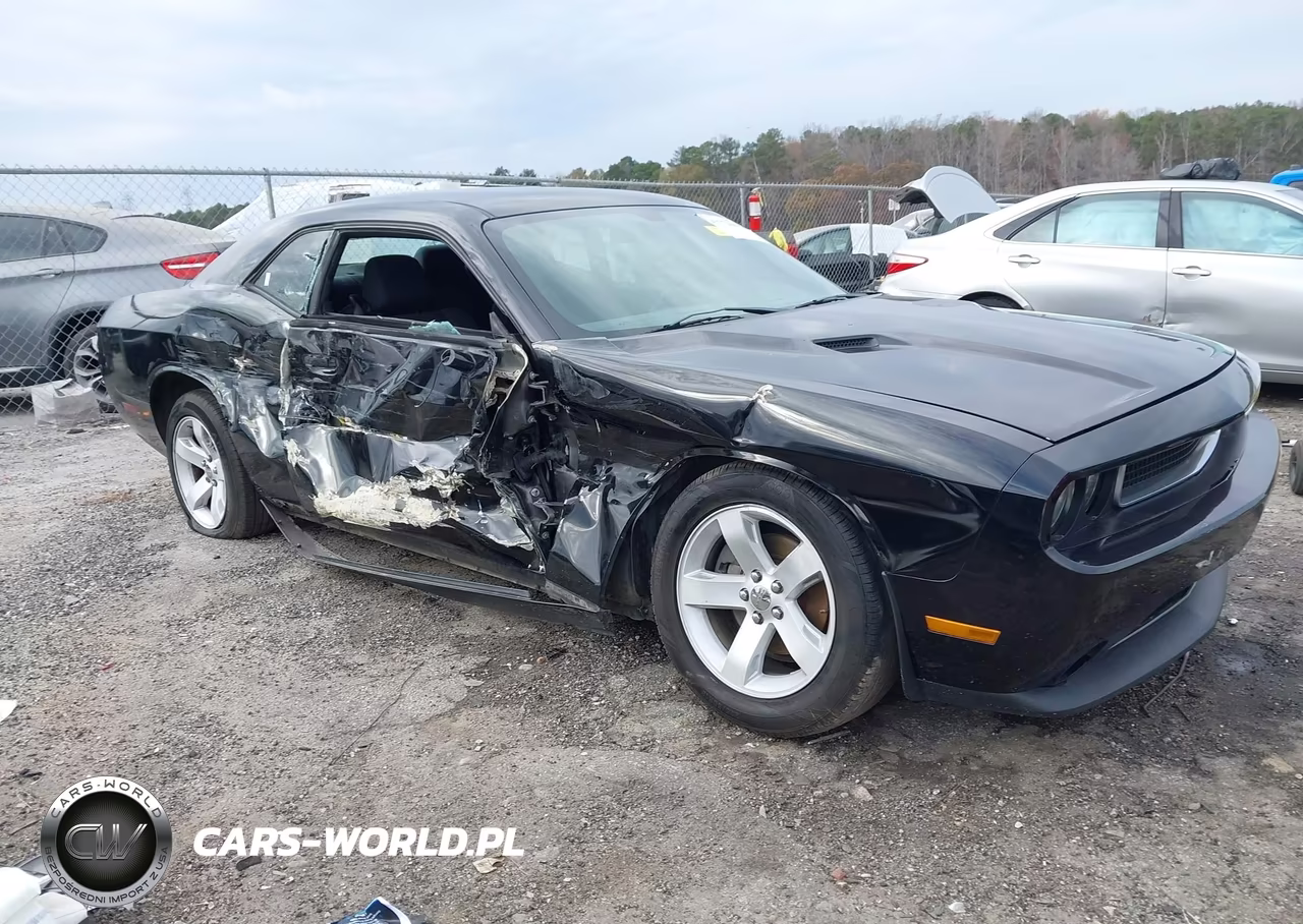 2013 Dodge Challenger Sxt
