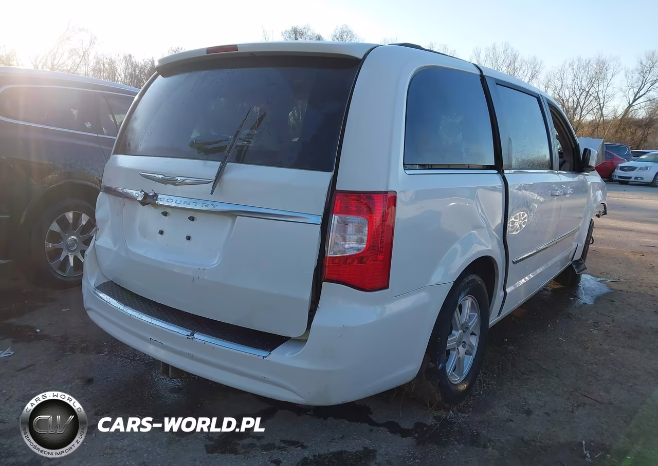 2012 Chrysler Town & Country Touring VIN:2C4RC1BG3CR369380 - 4