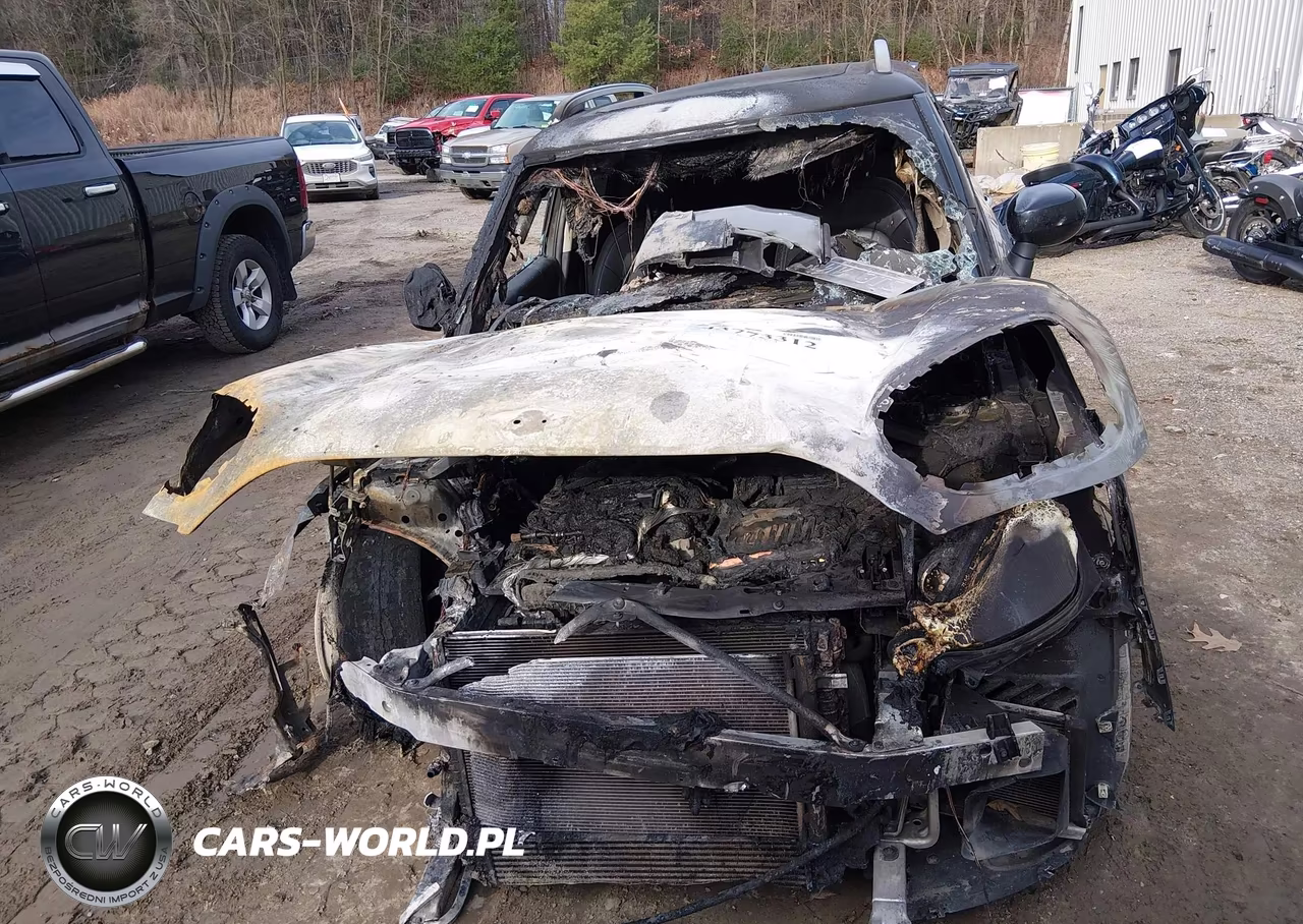 2020 Mini Countryman Cooper-Oxford Edition VIN:WMZYW5C0XL3L47266 - 6