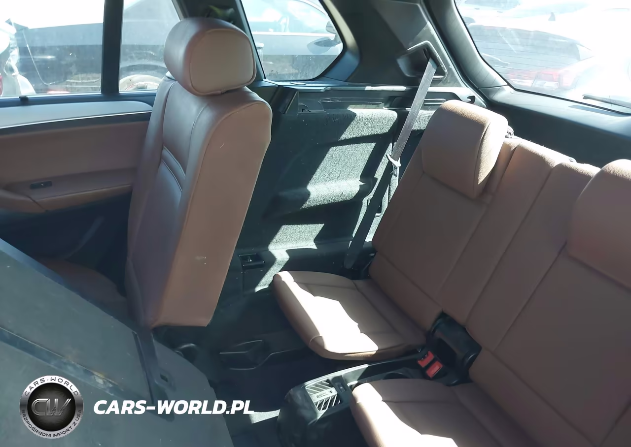 2012 BMW X5 xDrive35D VIN:5UXZW0C5XCL671528 - 18