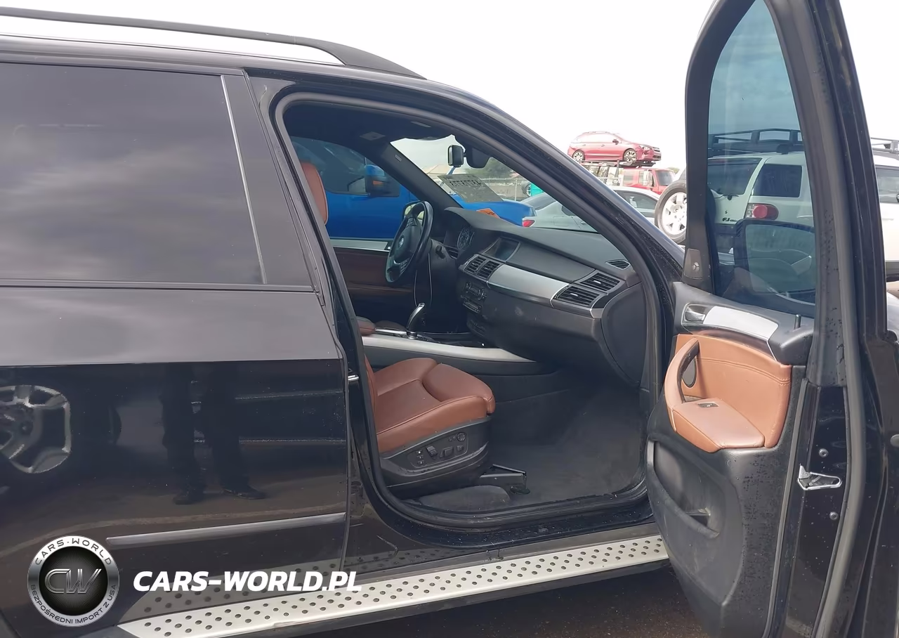 2012 BMW X5 xDrive35D VIN:5UXZW0C5XCL671528 - 5