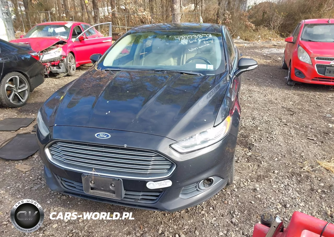 2013 Ford Fusion Energi Se Luxury VIN:3FA6P0PU1DR270638 - 6
