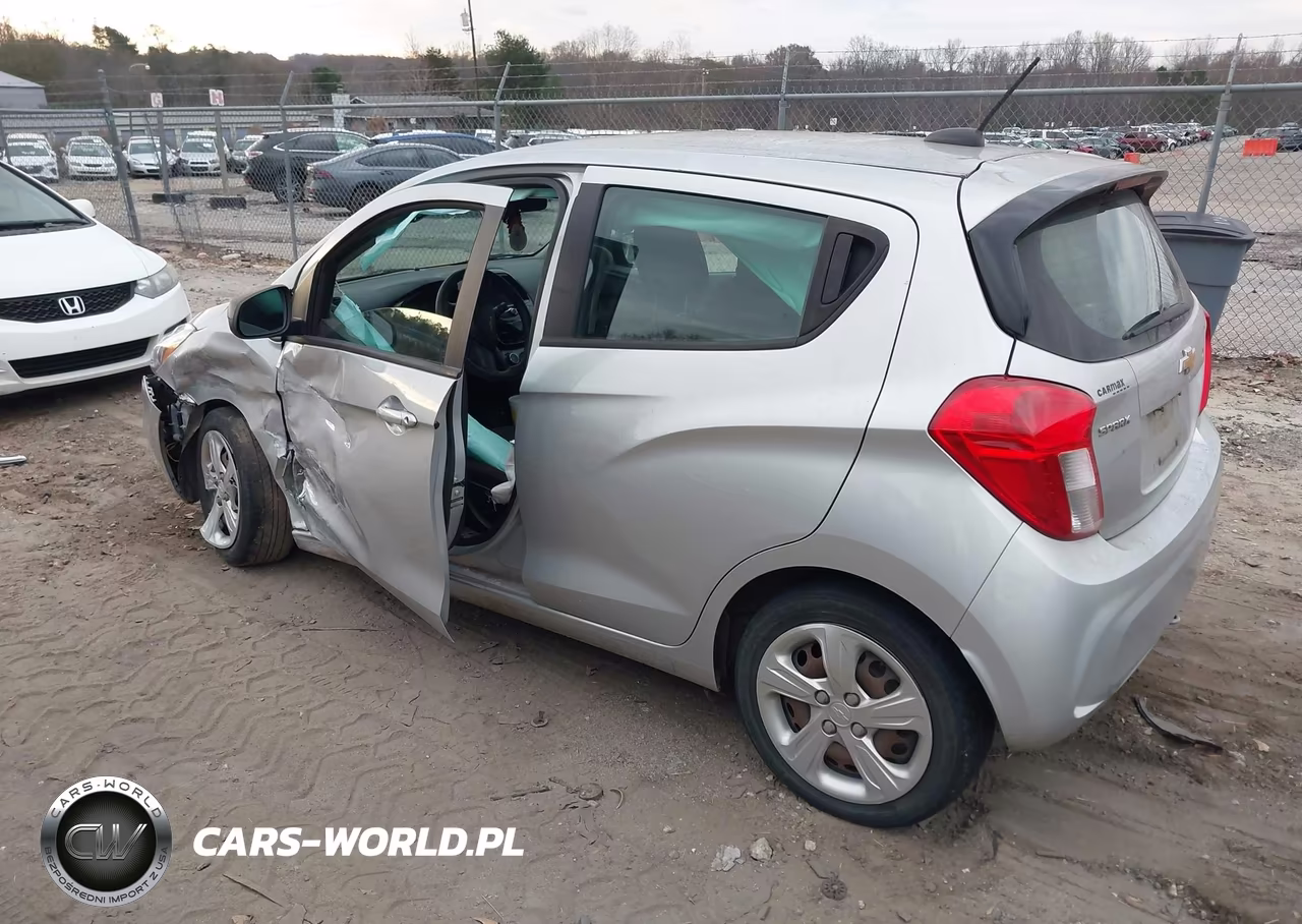2019 Chevrolet Spark Ls Cvt VIN:KL8CB6SAXKC821438 - 3