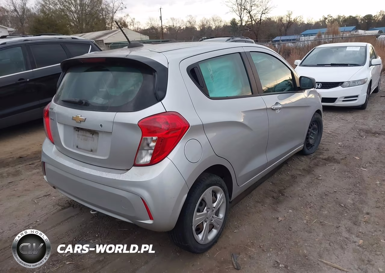 2019 Chevrolet Spark Ls Cvt VIN:KL8CB6SAXKC821438 - 4