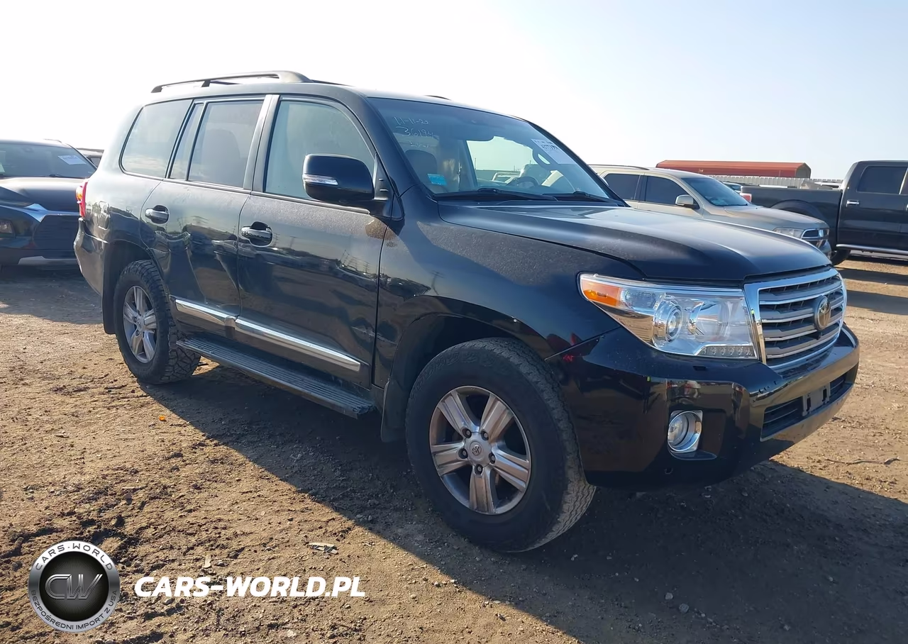 2015 Toyota Land Cruiser V8