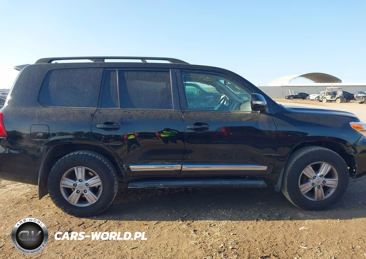2015 Toyota Land Cruiser V8 VIN:JTMHY7AJ3F4032602 - 13