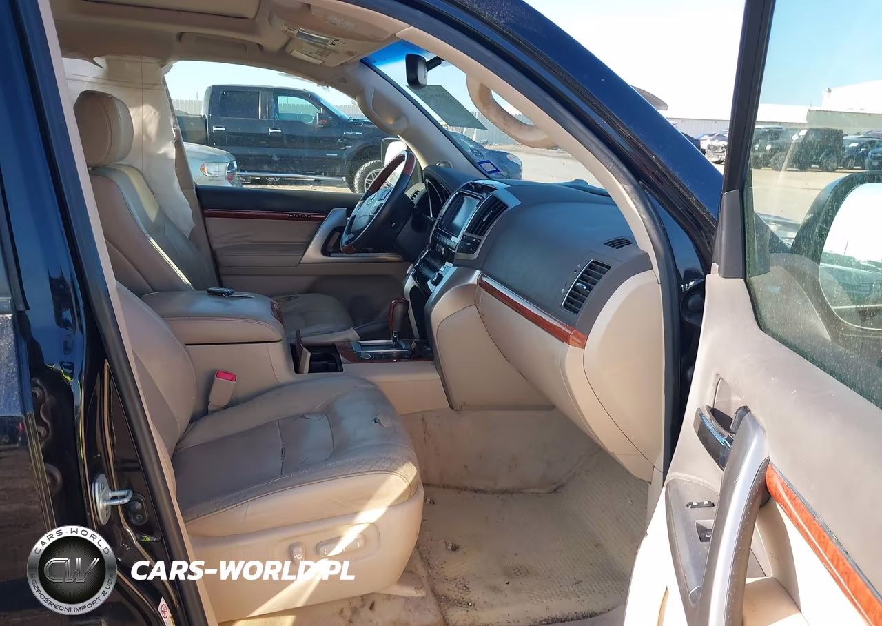 2015 Toyota Land Cruiser V8 VIN:JTMHY7AJ3F4032602 - 5