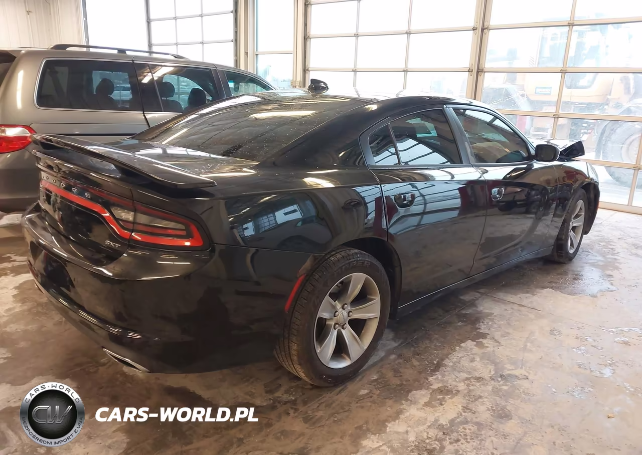 2018 Dodge Charger Sxt Plus Rwd VIN:2C3CDXHGXJH174185 - 4