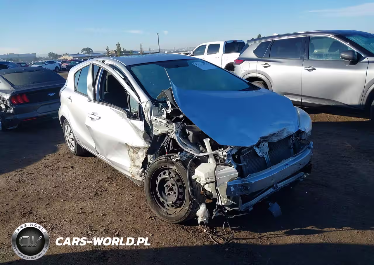 2014 Toyota Prius C Three