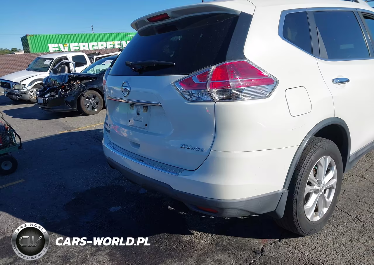2015 Nissan Rogue Sv VIN:5N1AT2MV8FC781558 - 4
