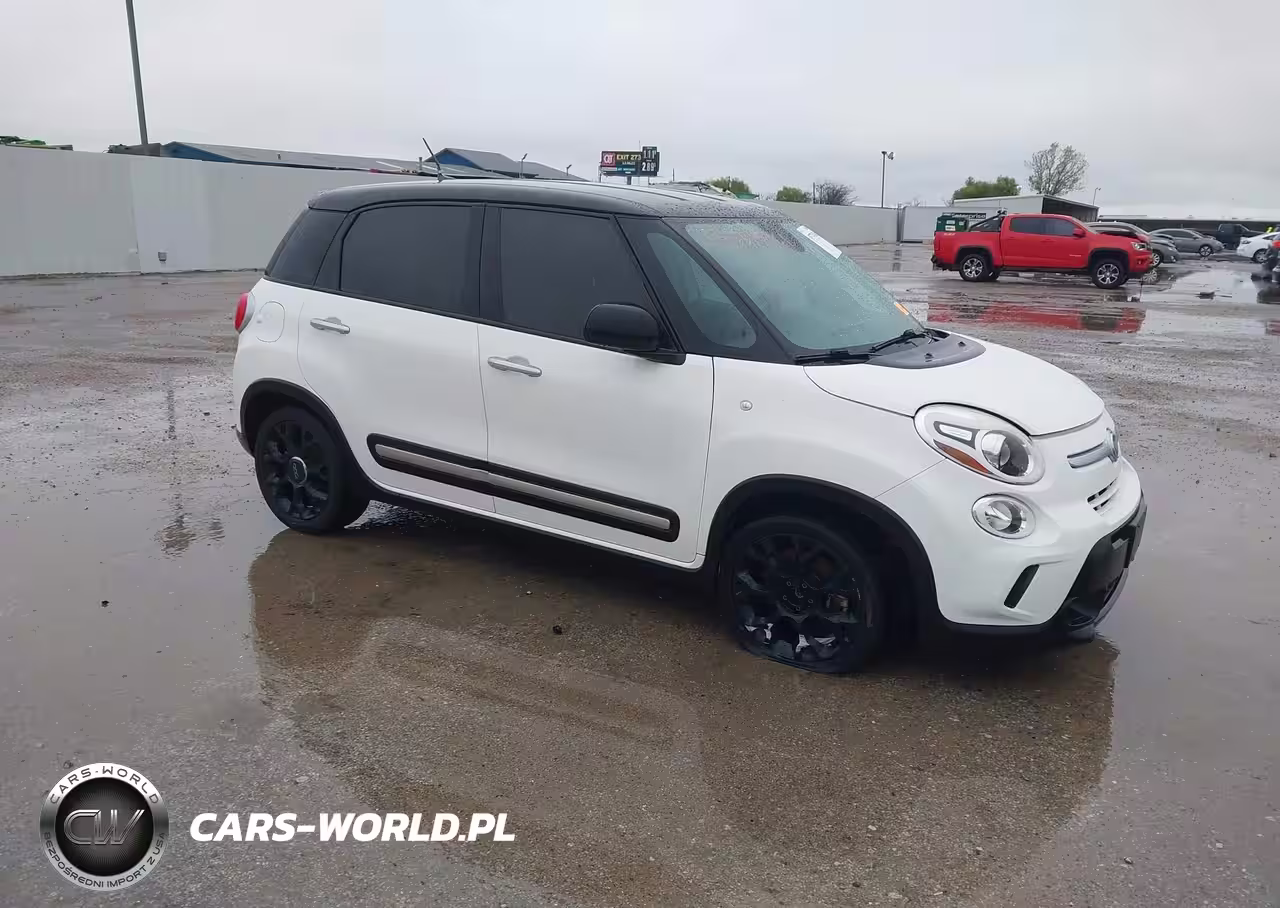 2017 Fiat 500L Trekking