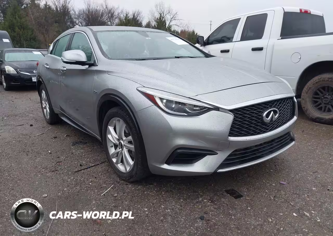 2017 Infiniti Qx30