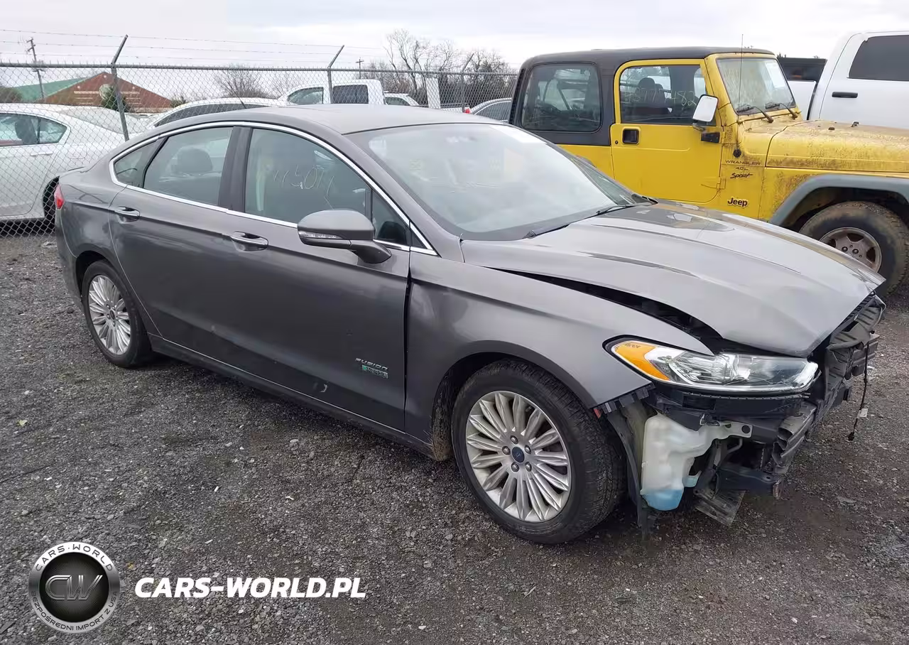 2014 Ford Fusion Energi Titanium