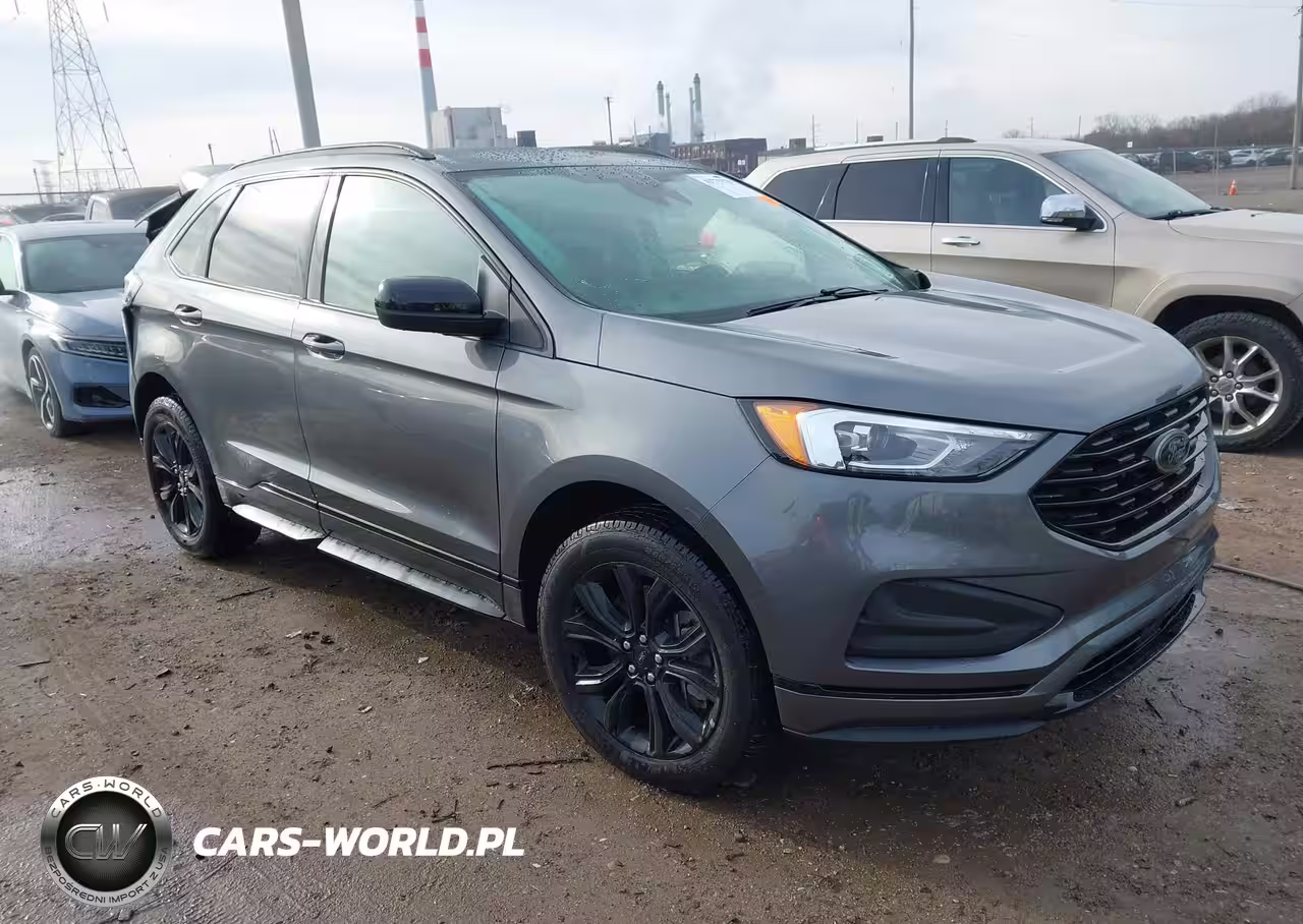 2022 Ford Edge Se