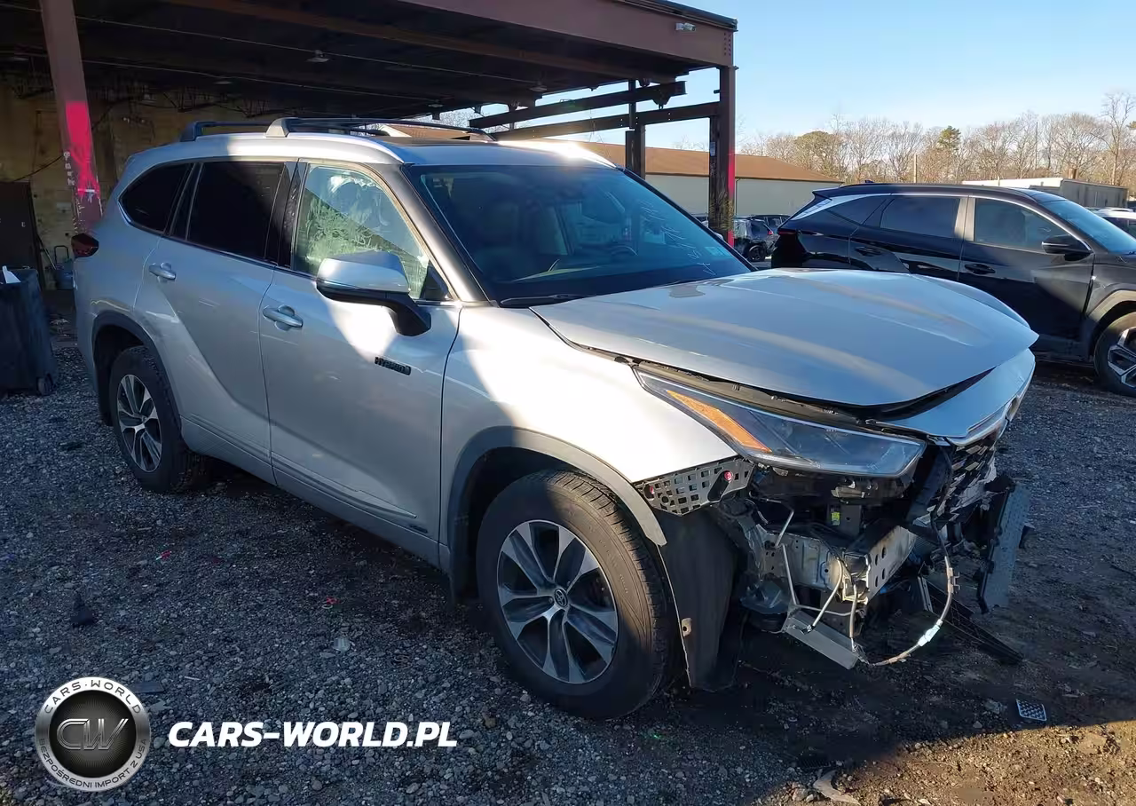 2021 Toyota Highlander Hybrid Xle