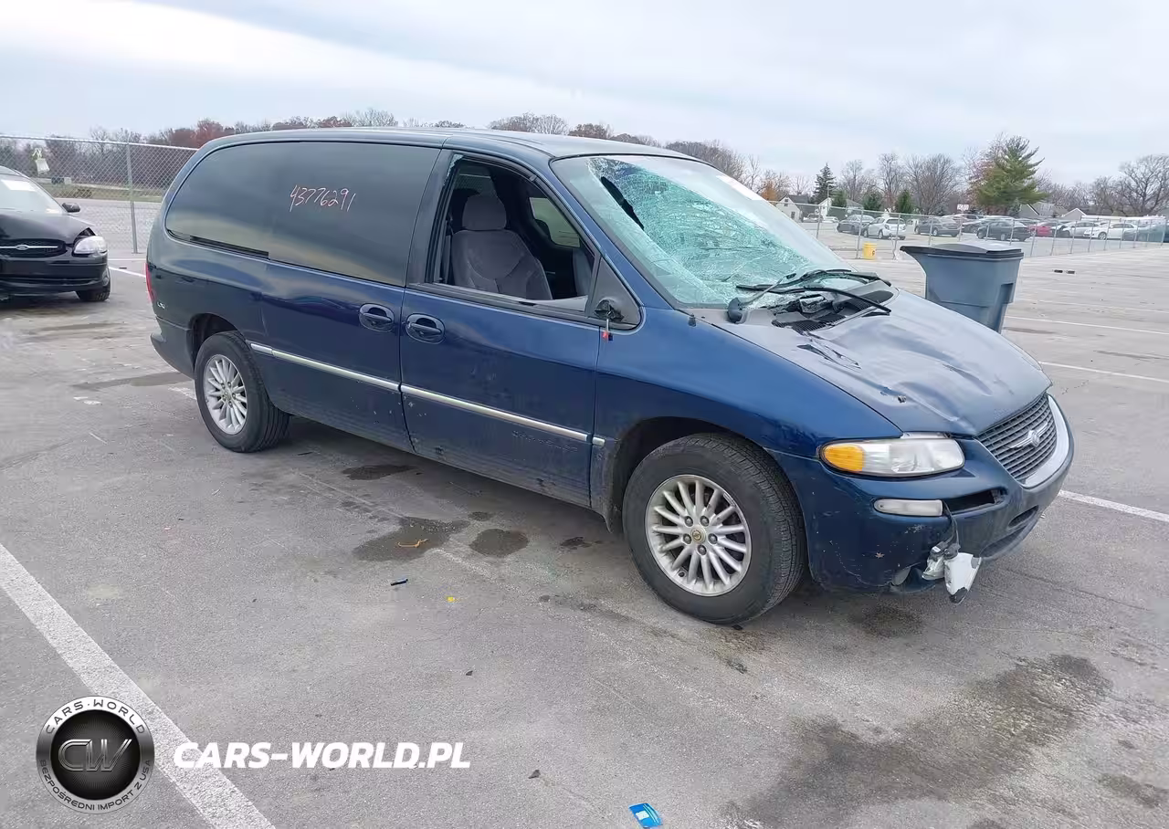 2000 Chrysler Town & Country Lxi