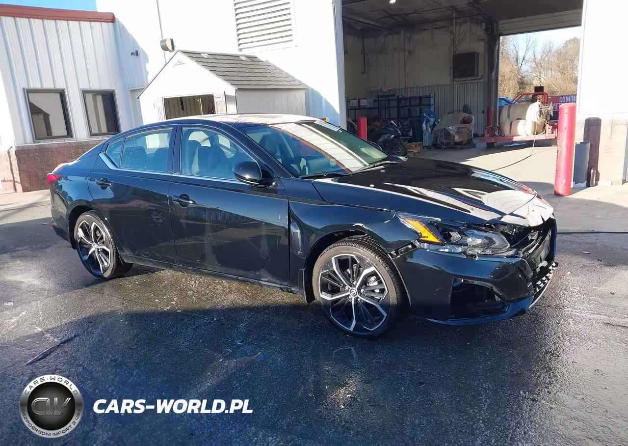 2024 Nissan Altima Sr Fwd