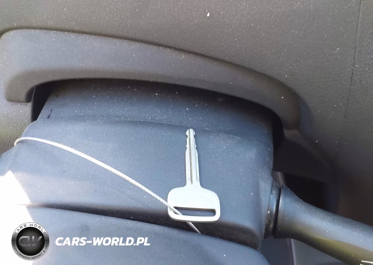 2007 Toyota Yaris VIN:JTDBT923571149746 - 11