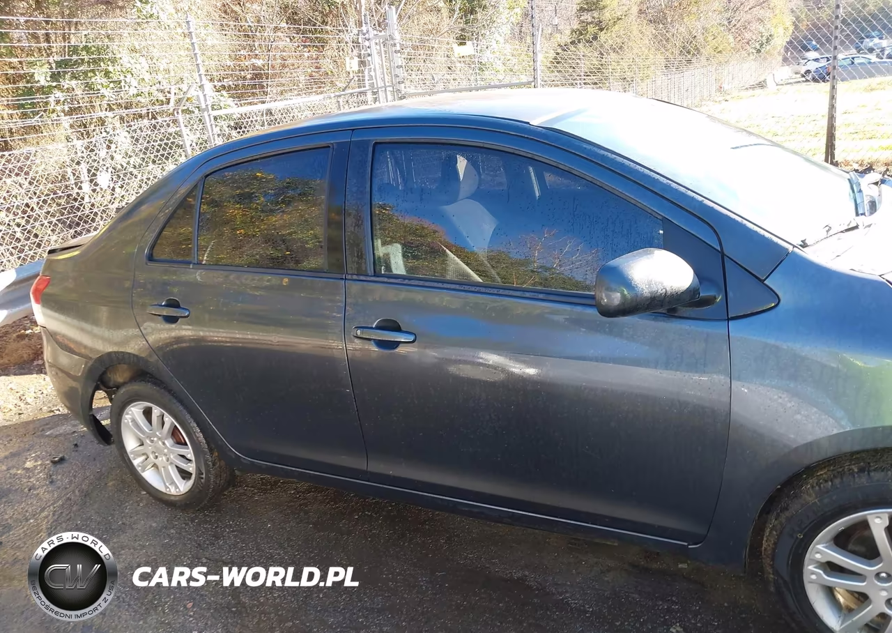 2007 Toyota Yaris VIN:JTDBT923571149746 - 13