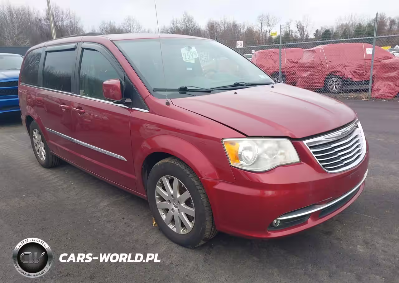 2014 Chrysler Town & Country Touring