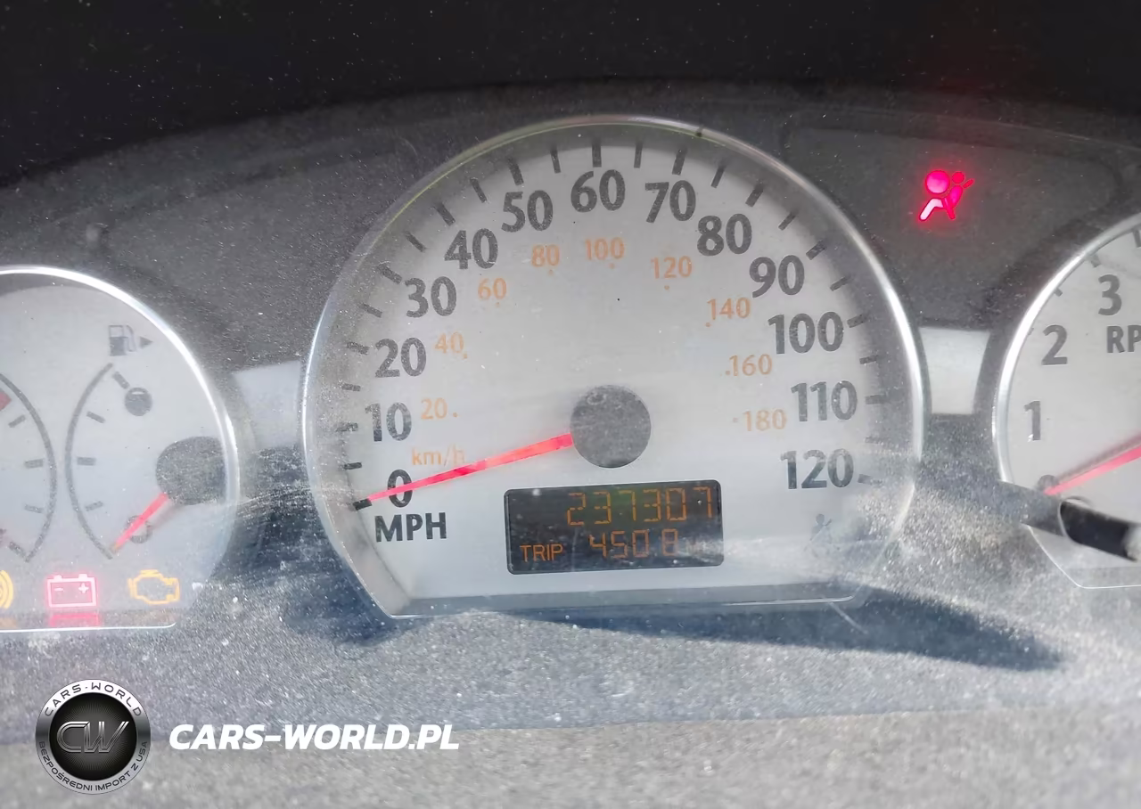2007 Saturn Ion 3 VIN:1G8AW15B97Z119555 - 7