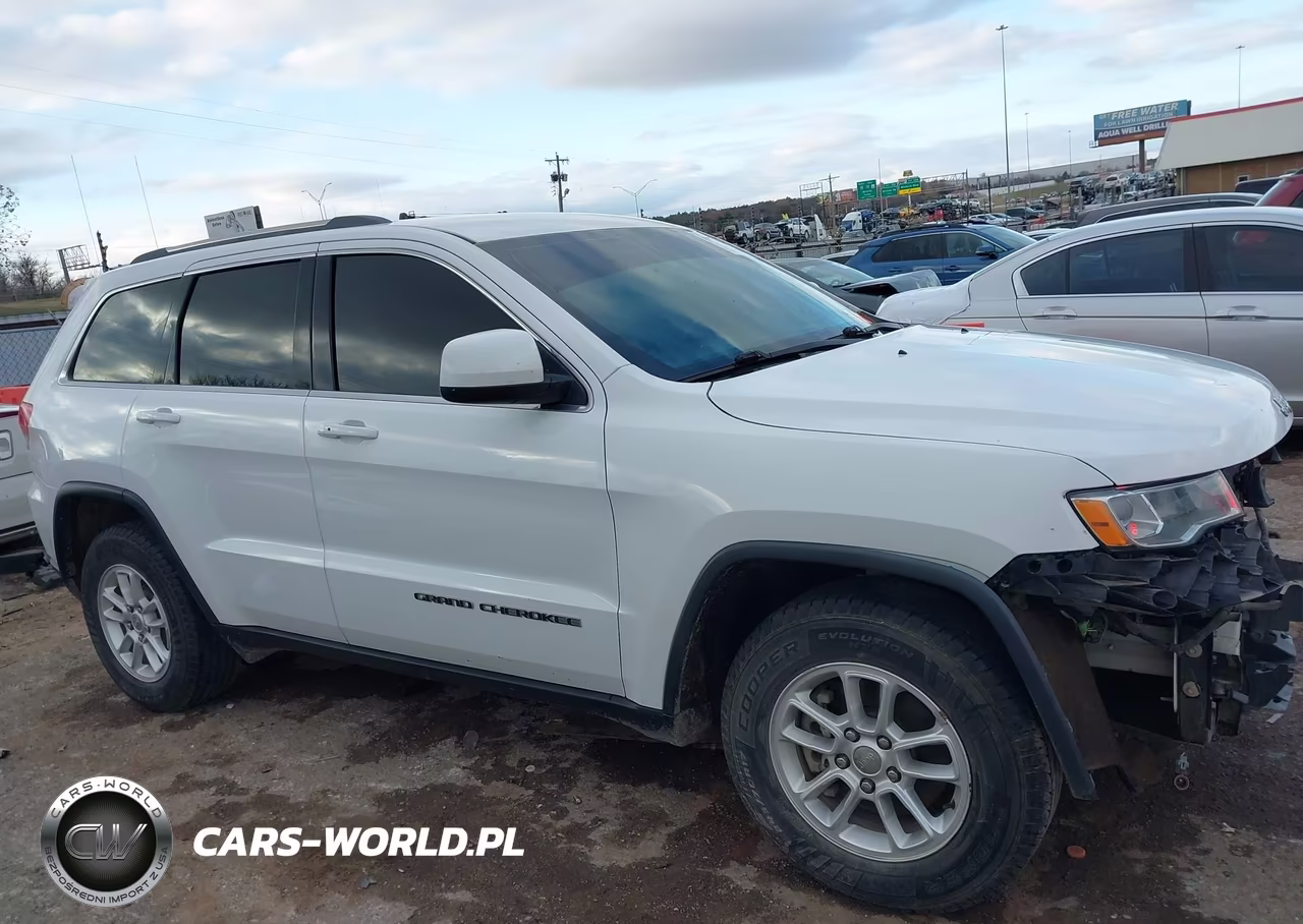 2018 Jeep Grand Cherokee Laredo E 4X2 VIN:1C4RJEAG6JC323031 - 14