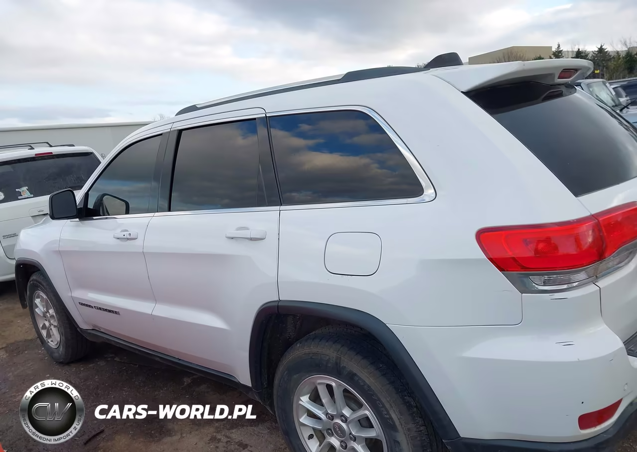 2018 Jeep Grand Cherokee Laredo E 4X2 VIN:1C4RJEAG6JC323031 - 15
