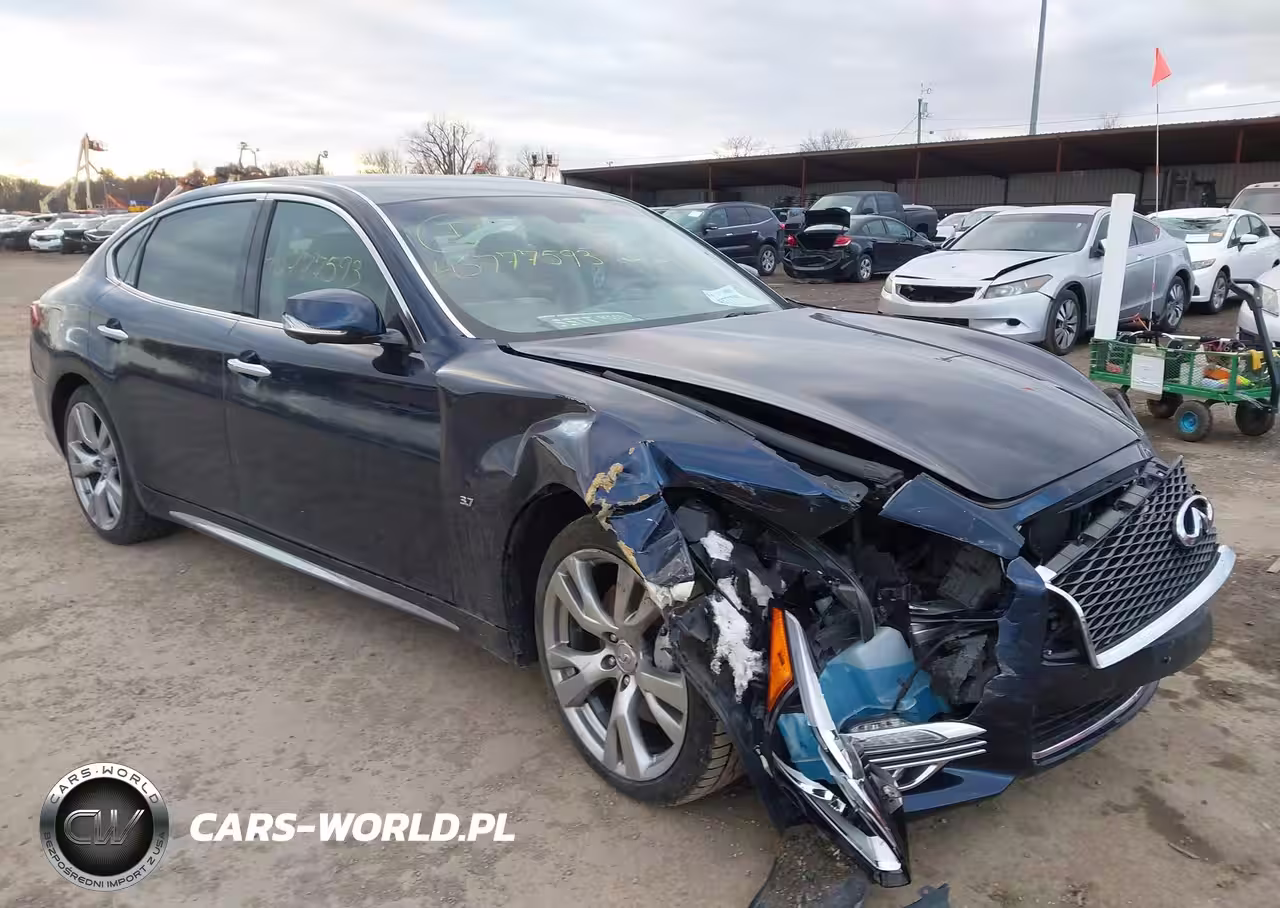 2017 Infiniti Q70L 3.7X