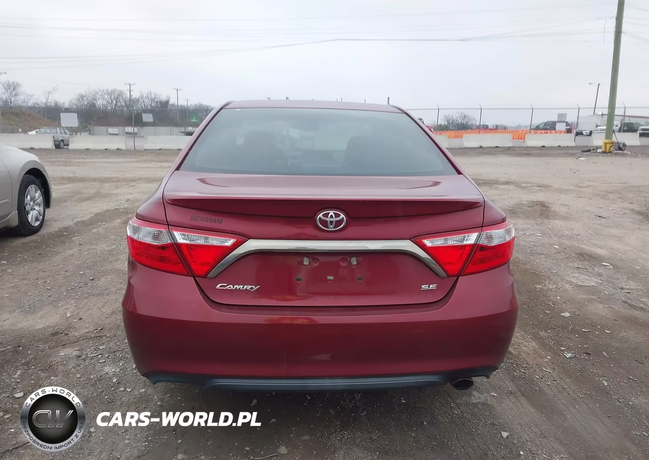 2016 Toyota Camry Se VIN:4T1BF1FK8GU588038 - 16