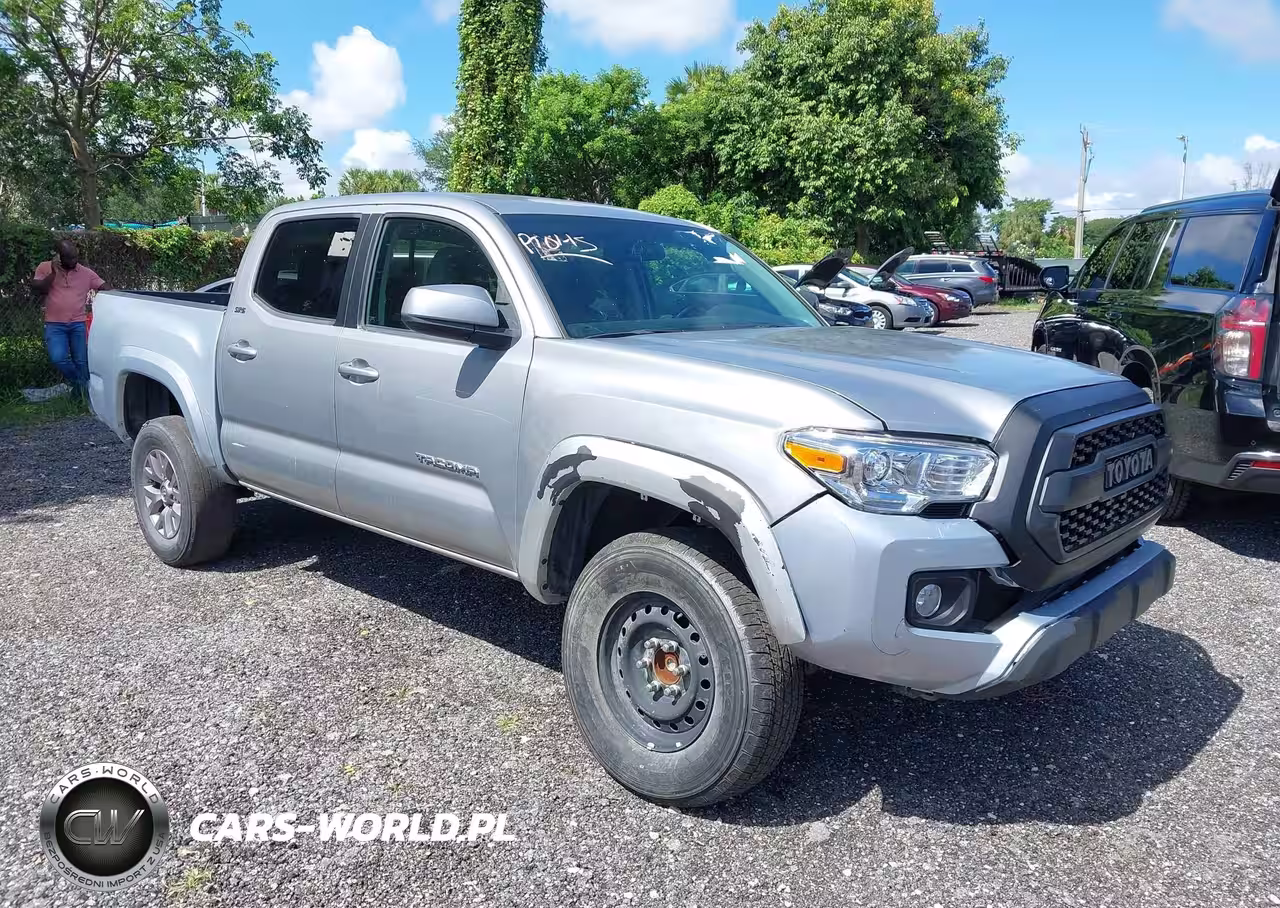 TOYOTA TACOMA