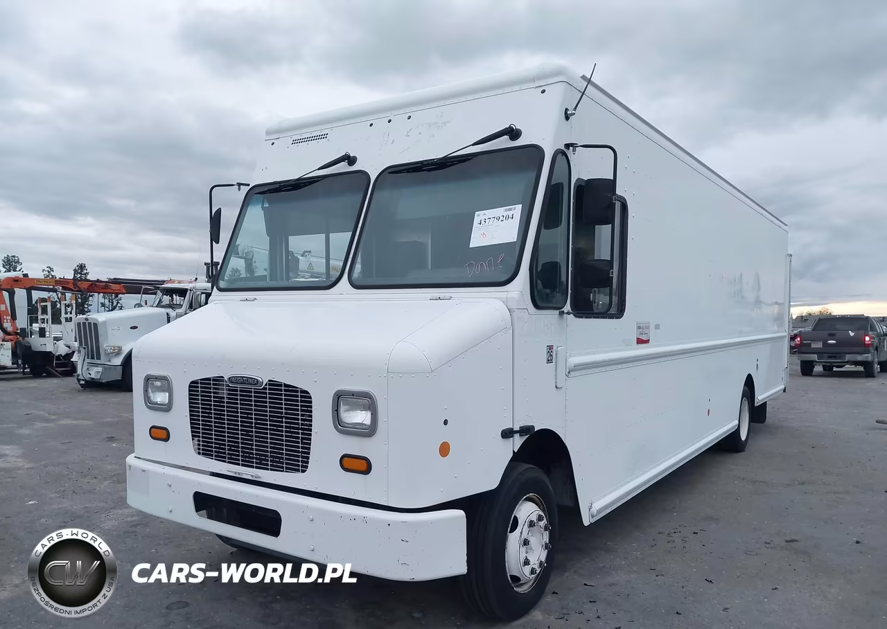 2012 Freightliner Chassis M Line Walk-In Van VIN:4UZAC3DV6CCBT7139 - 2